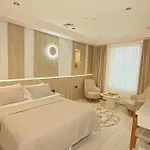 فندق Lavender 4*