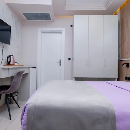 Lavender Airport 4* Arnavutkoy