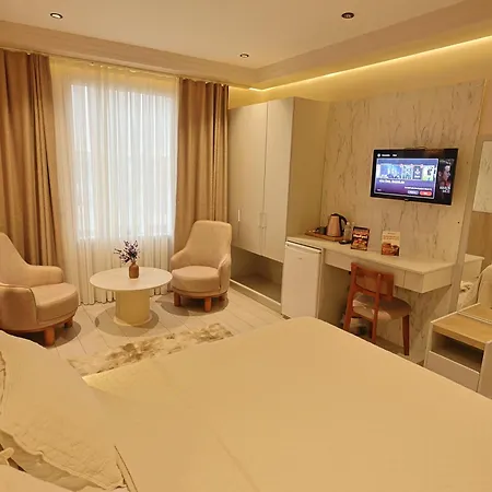 Lavender Hotel 4*