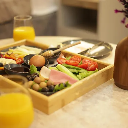Lavender Hotel 4*